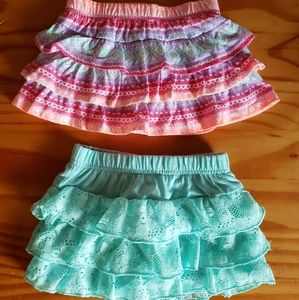Bundle of 2 Baby Girls Garanimals Skirts | 6-9 M